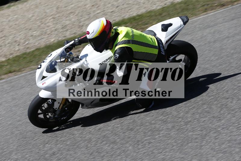/15 22.05.2026  Plüss Moto Sport  Discover the Bike ADR /Gruppe rot - Race 3/383